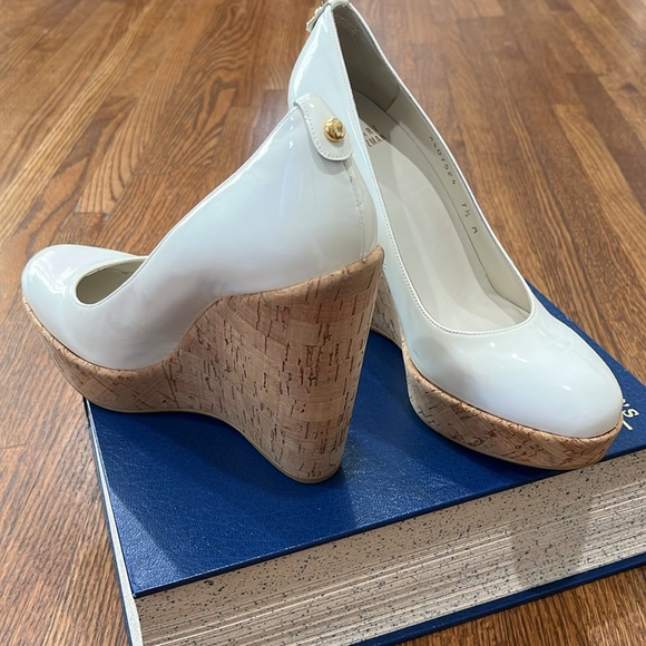 Kate Middleton’s Favorite Stuart Weitzman Wedges - Picture 12 of 15